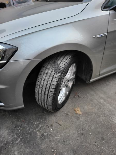 Volkswagen Golf 7 1.5TGI DSG BUSSINES