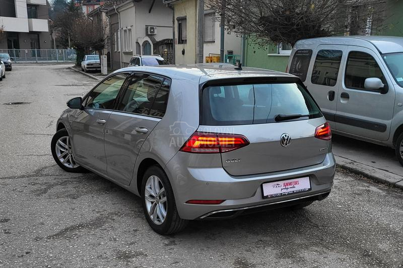 Volkswagen Golf 7 1.5TGI DSG BUSSINES