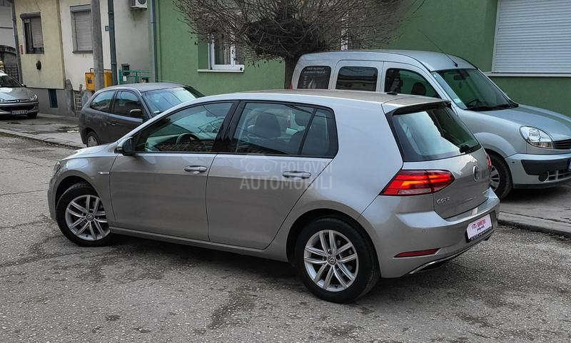 Volkswagen Golf 7 1.5TGI DSG BUSSINES