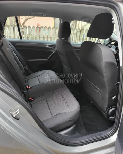 Volkswagen Golf 7 1.5TGI DSG BUSSINES