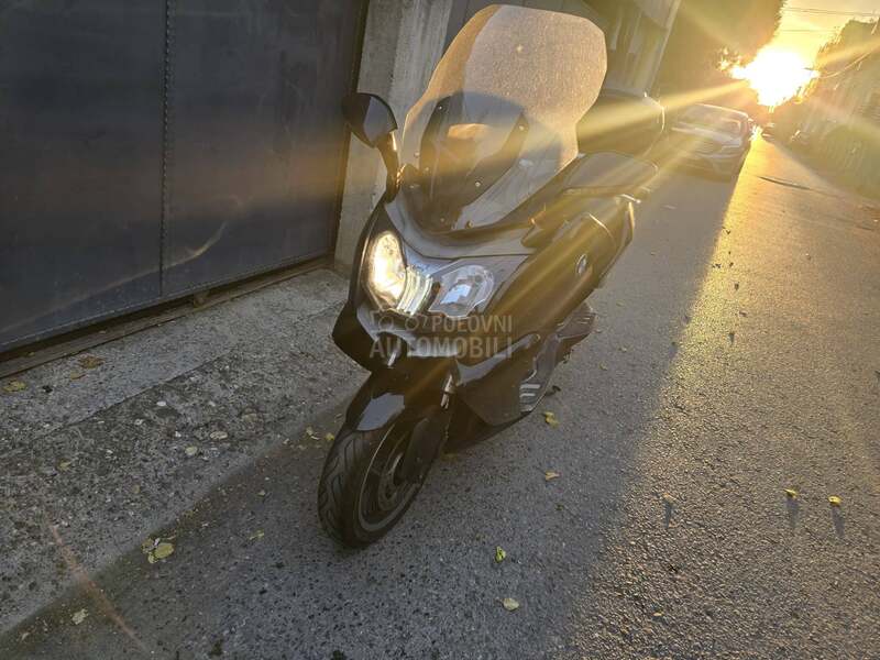 BMW c650gt