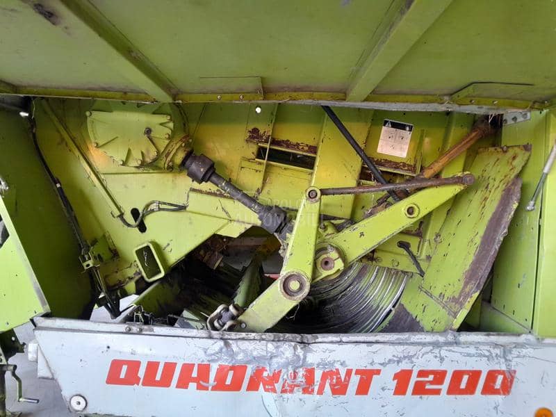 Claas 1200
