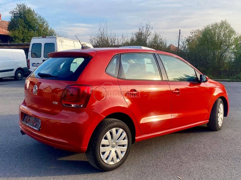 Volkswagen Polo  Volkswagen Polo
