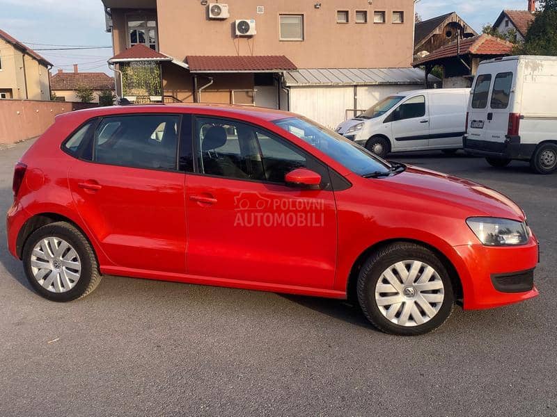 Volkswagen Polo  Volkswagen Polo