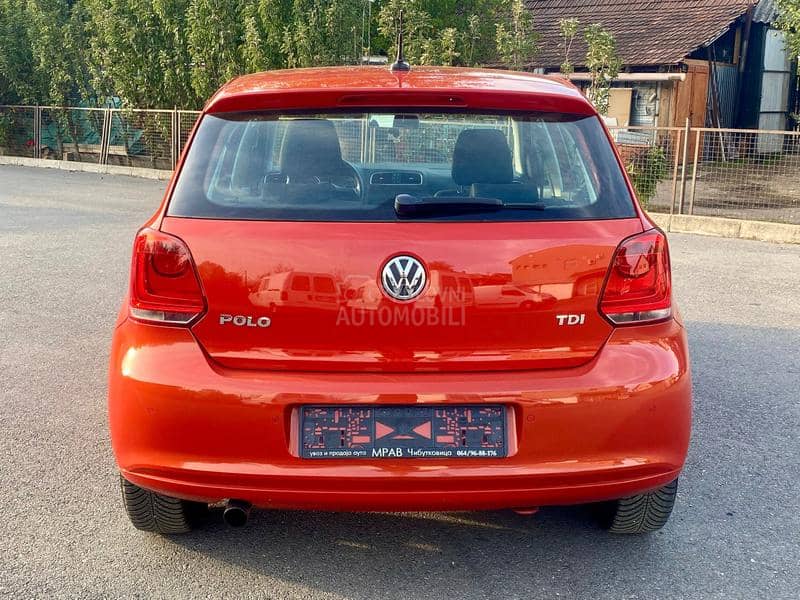 Volkswagen Polo  Volkswagen Polo