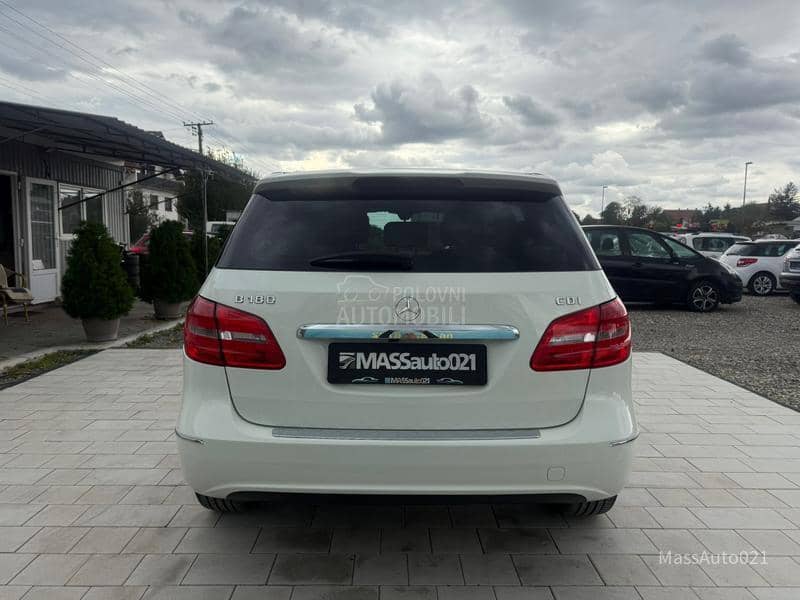 Mercedes Benz B 180 cdi