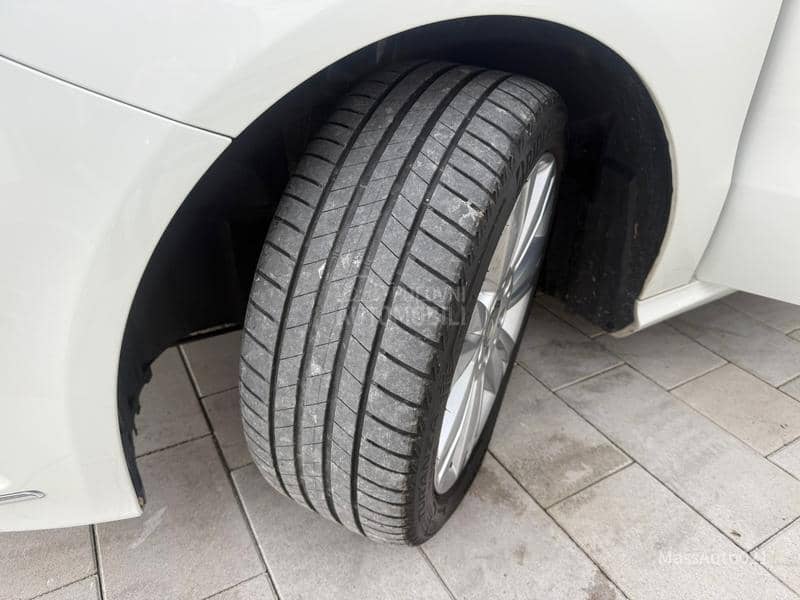 Mercedes Benz B 180 cdi