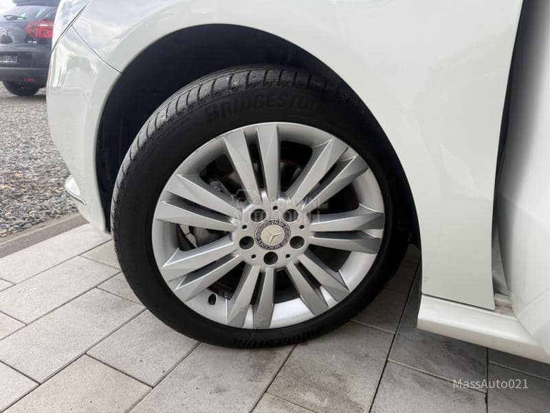 Mercedes Benz B 180 cdi