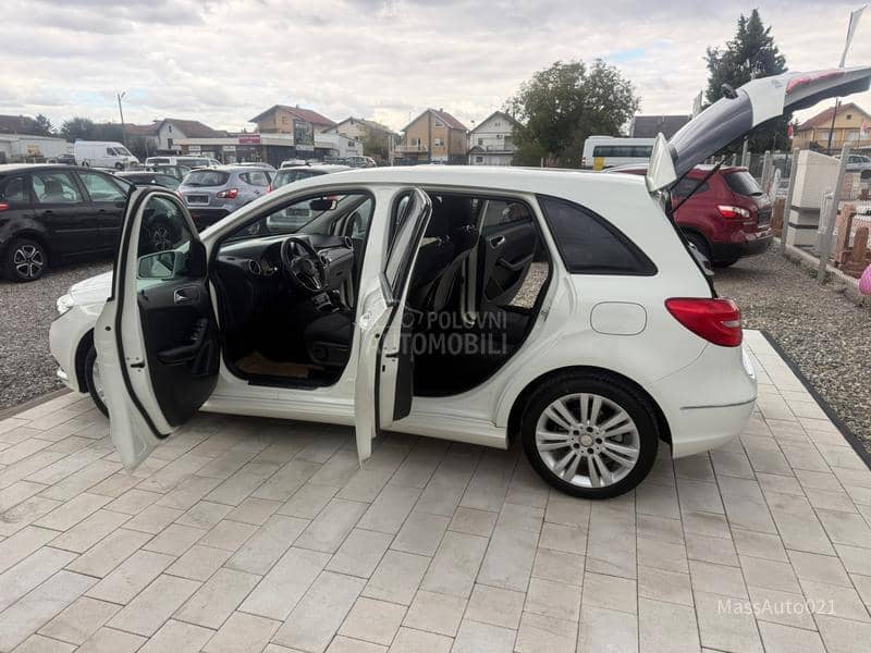 Mercedes Benz B 180 cdi