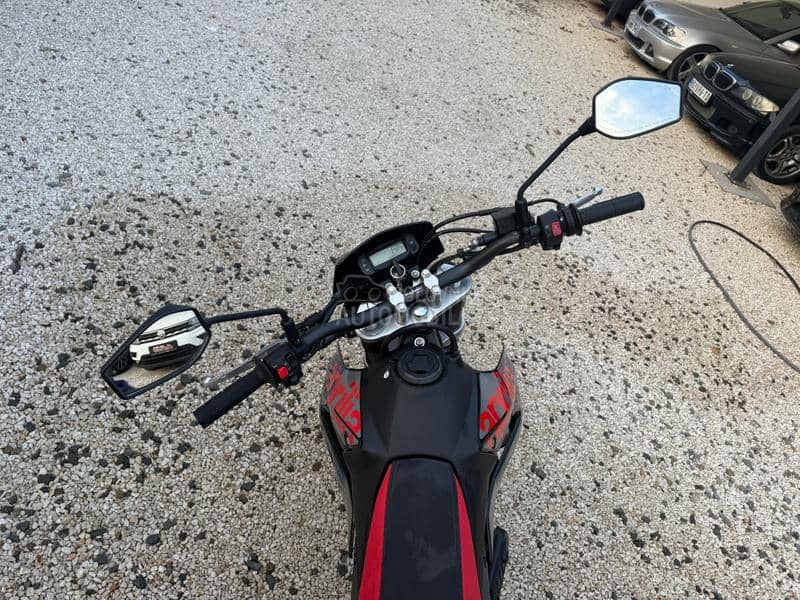 Aprilia sx 125