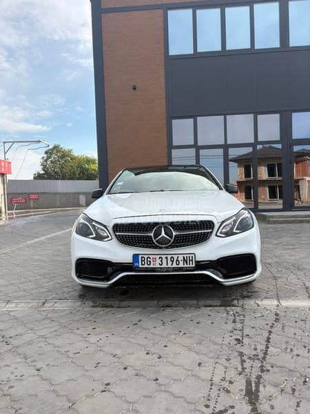 Mercedes Benz E 200 