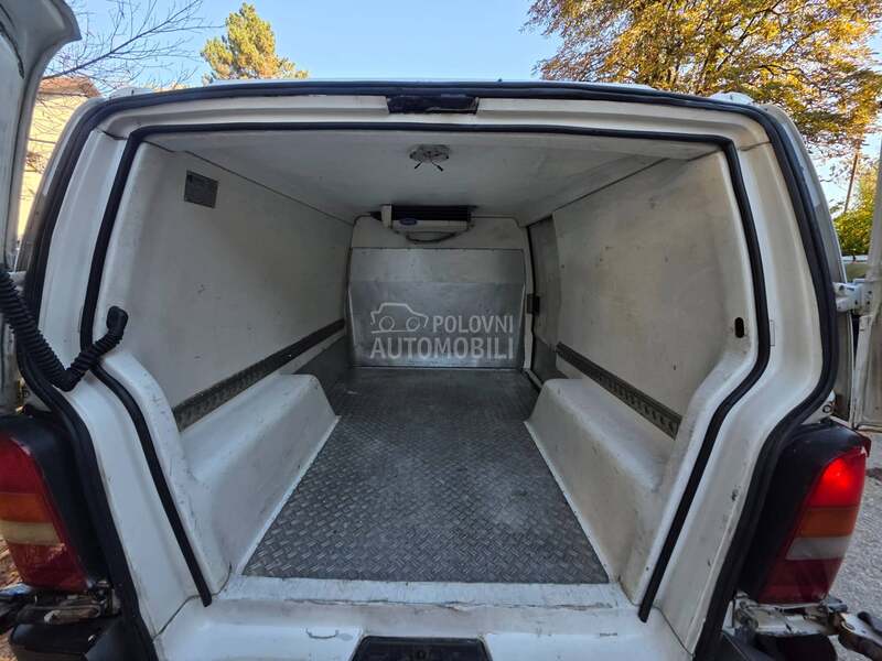 Mercedes Benz Vito 