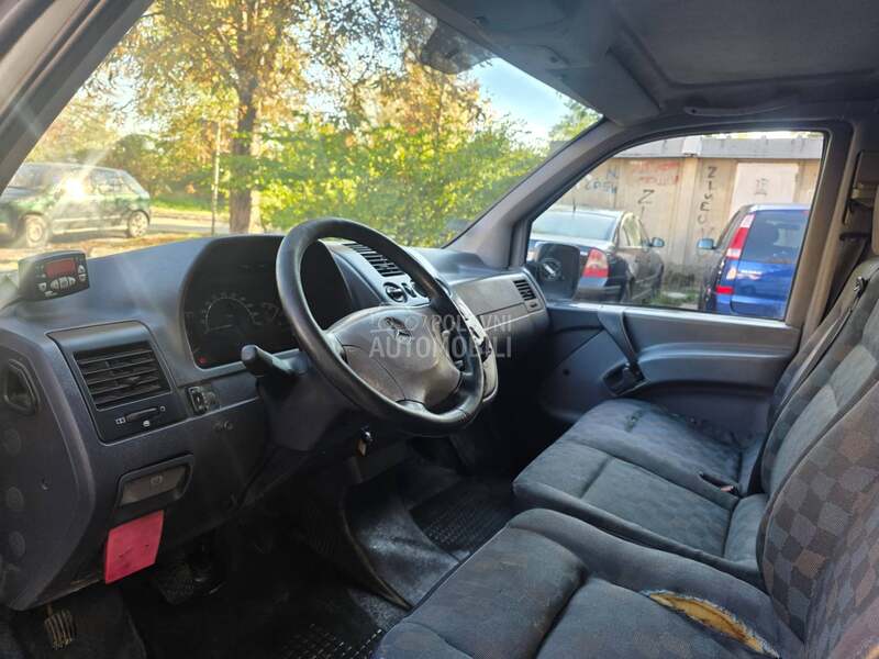 Mercedes Benz Vito 