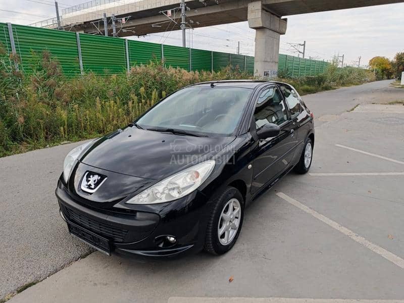 Peugeot 206 plus 
