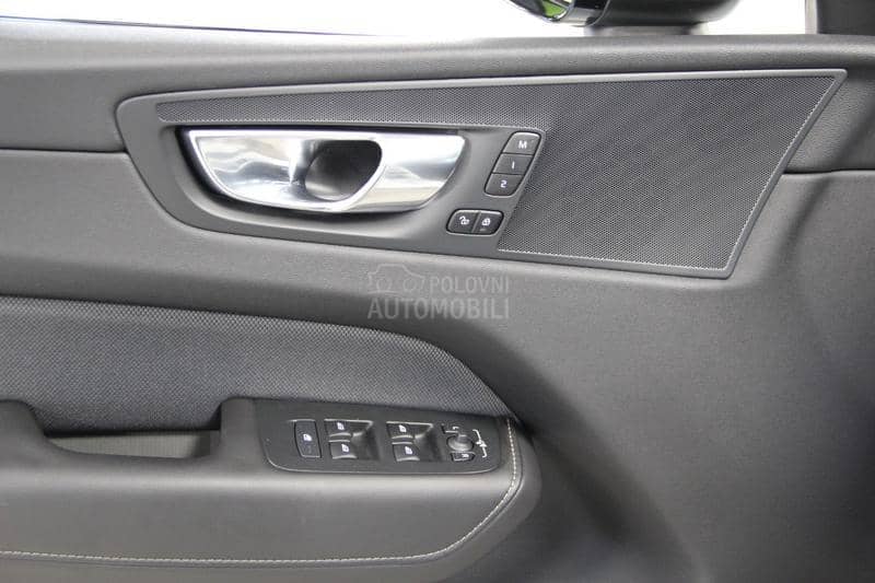 Volvo XC60 RADA OD/B5 235 AWD Volvo XC60 RADA OD/B5 235 AWD