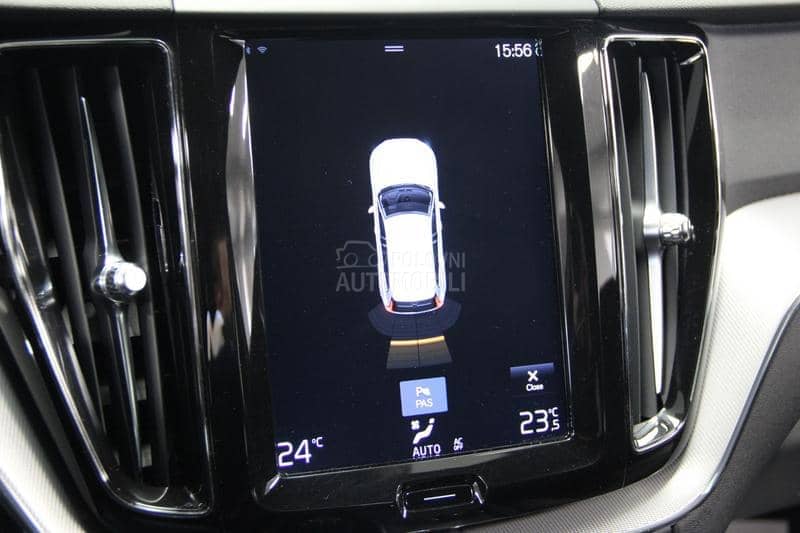 Volvo XC60 RADA OD/B5 235 AWD Volvo XC60 RADA OD/B5 235 AWD