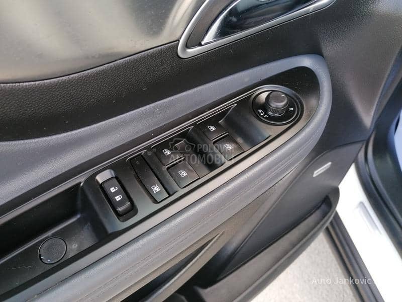 Opel Mokka 1.6cdti 4x4 ENJOY CH