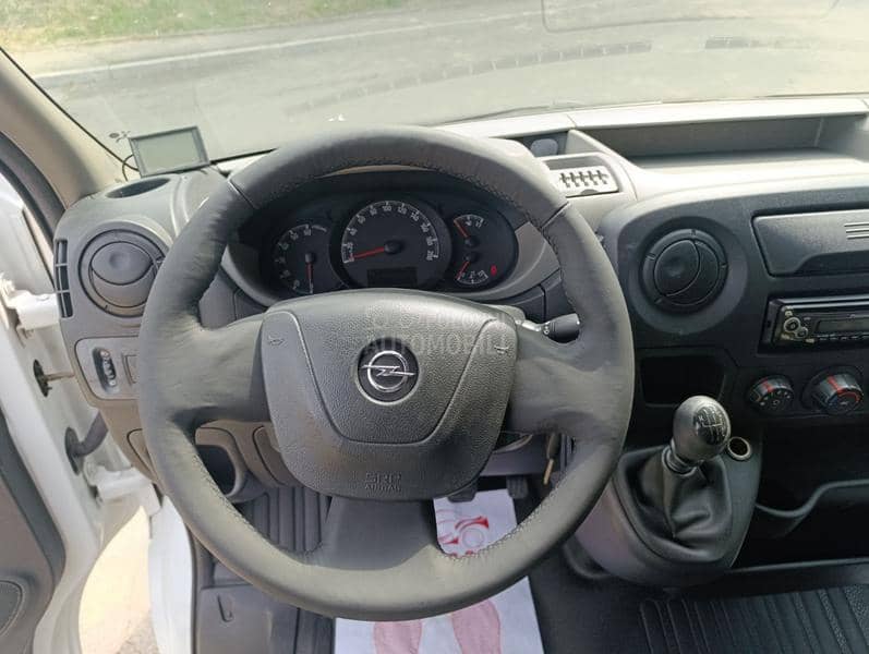 Opel Movano 2,3d HLADNJAČA