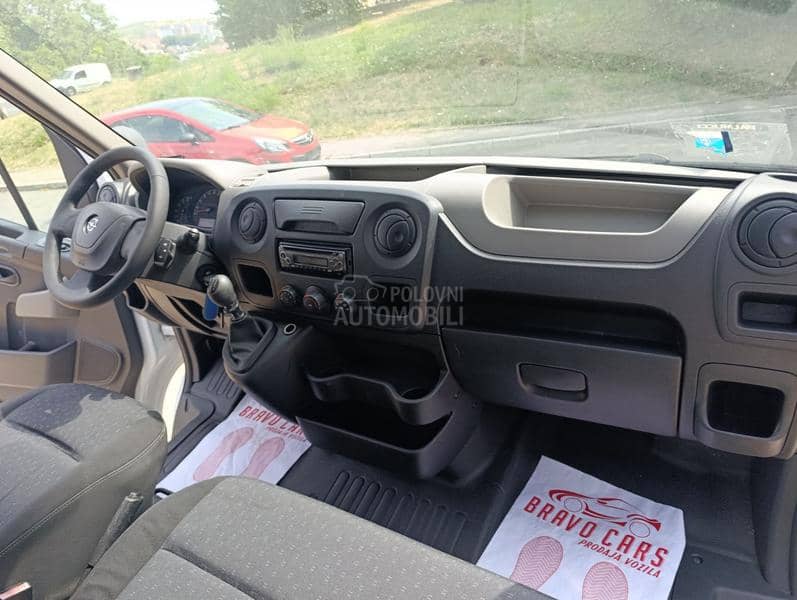Opel Movano 2,3d HLADNJAČA