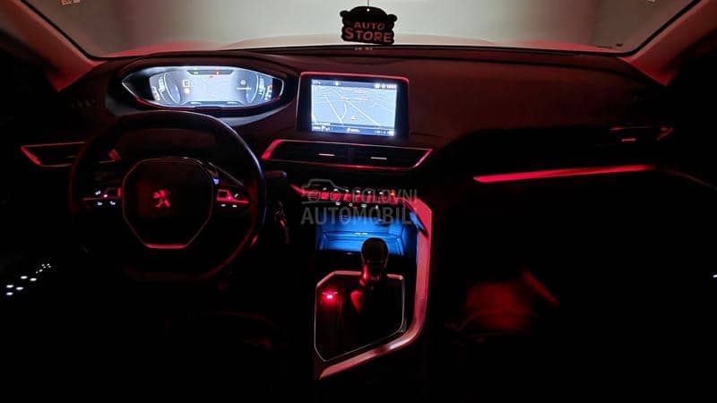 Peugeot 3008 1.2i Executive