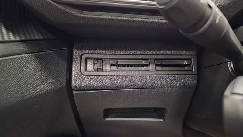 Peugeot 3008 1.2i Executive