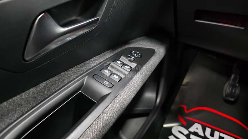 Peugeot 3008 1.2i Executive