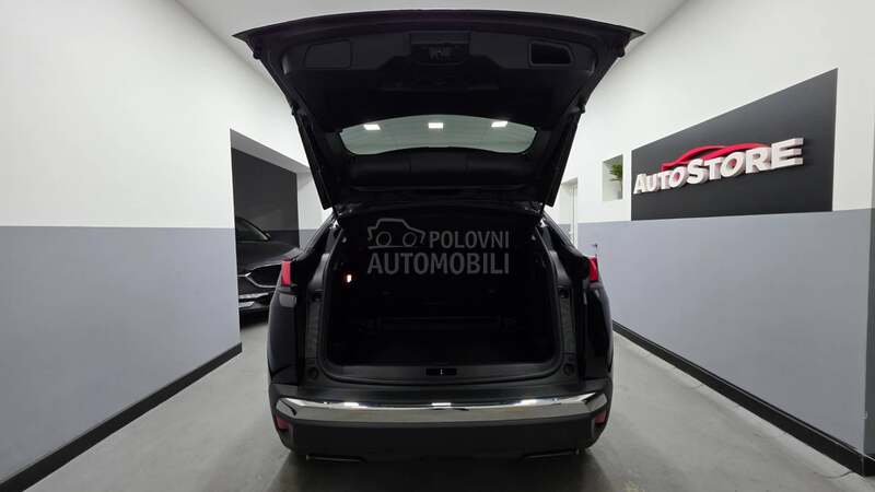 Peugeot 3008 1.2i Executive