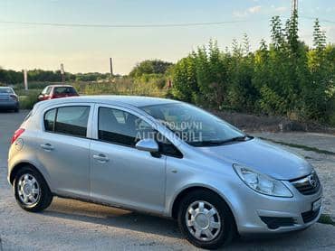 Opel Corsa D 1.2i