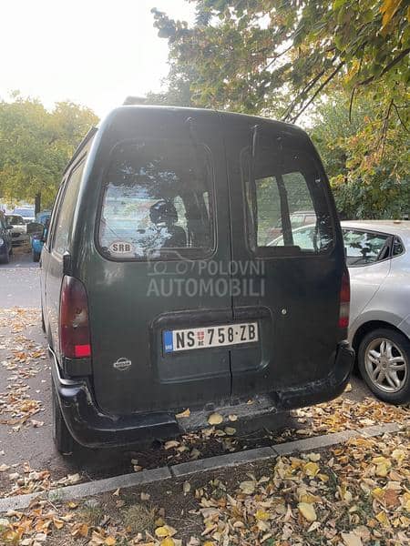 Nissan Vanette Procitati opis 2 kombija