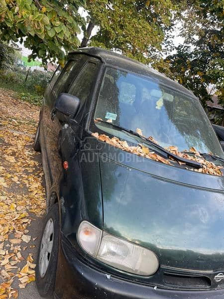 Nissan Vanette Procitati opis 2 kombija