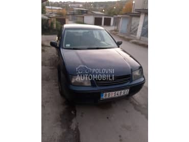 Volkswagen Bora 1.6 8v