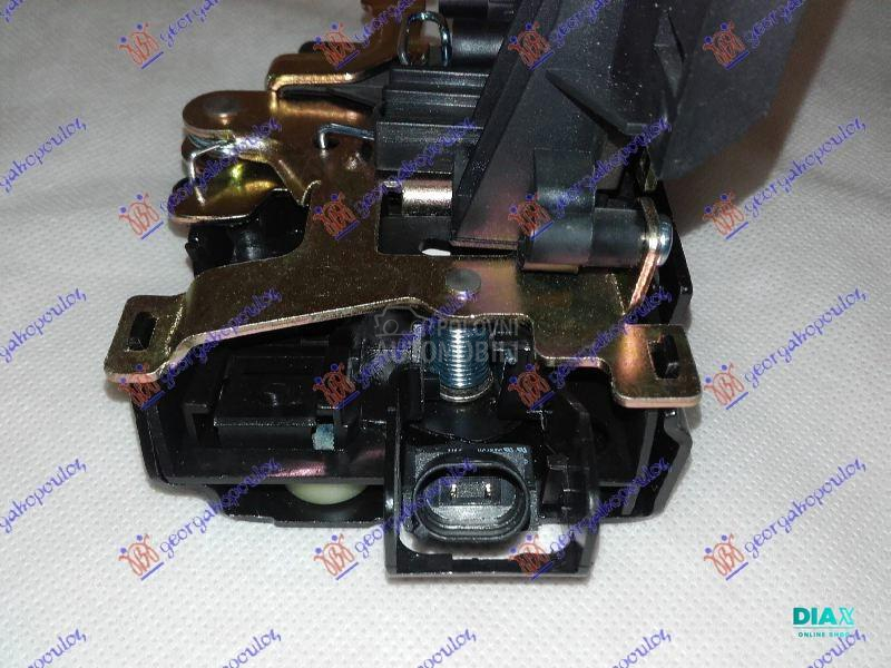 BRAVA ZADNJIH VRATA (BEZ CENTR