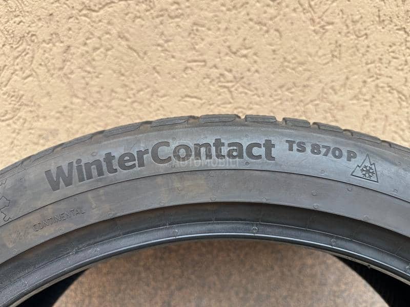 Continental 255/40 R21 Zimska