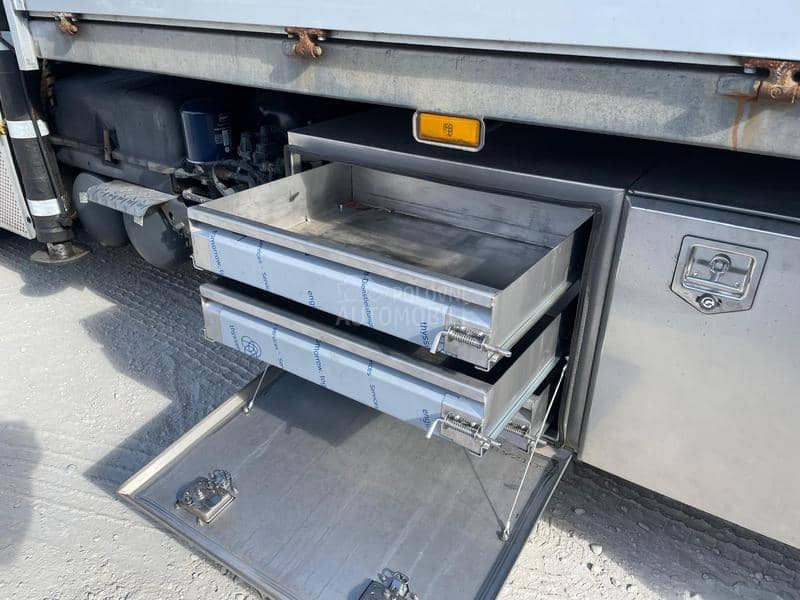 Mercedes Benz ACTROS 2536 HMF2220 KRAN