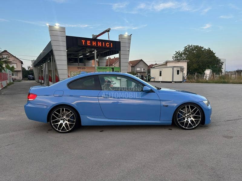 BMW 335 