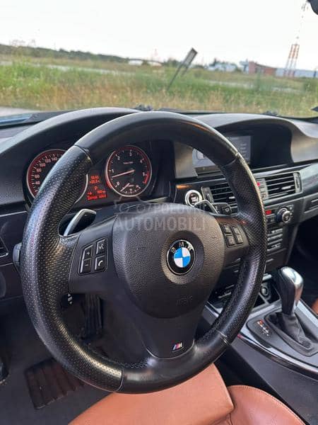 BMW 335 