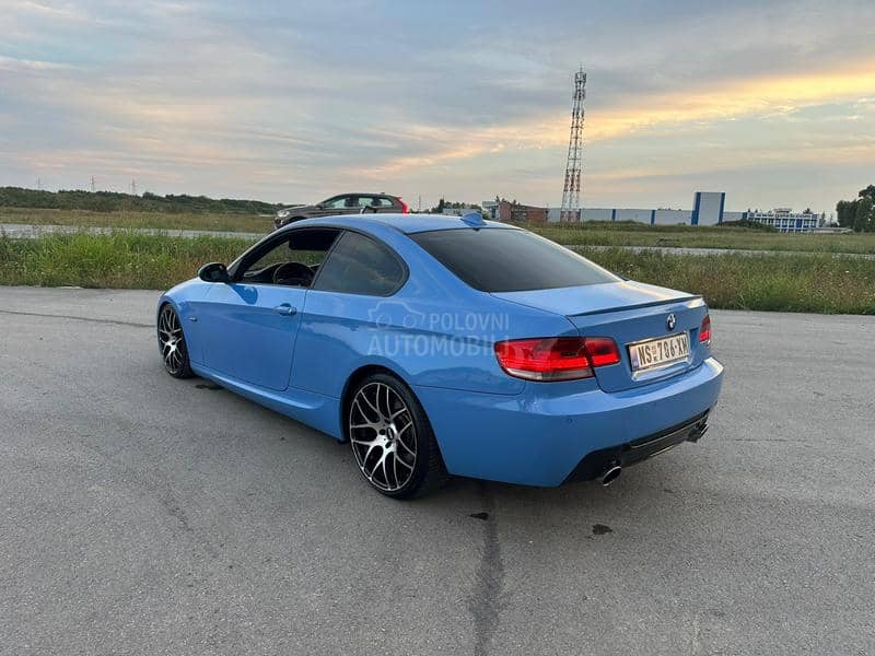 BMW 335 