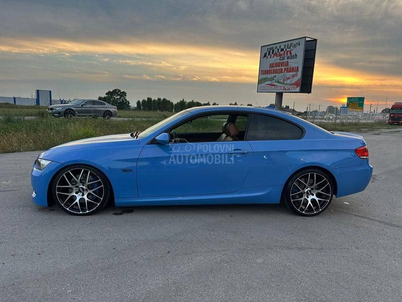 BMW 335 