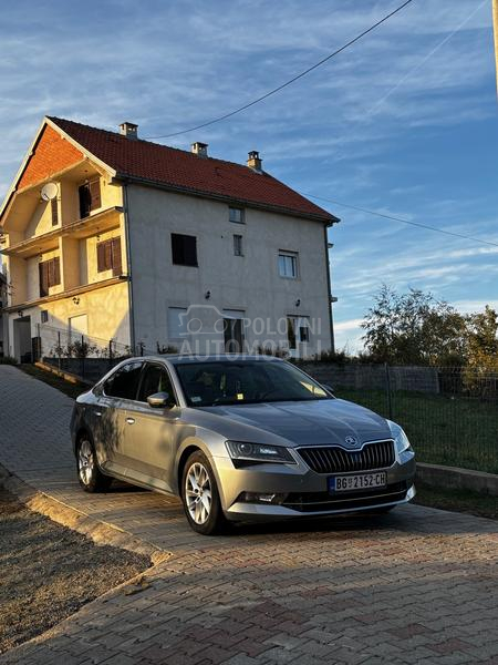 Škoda Superb 1.6