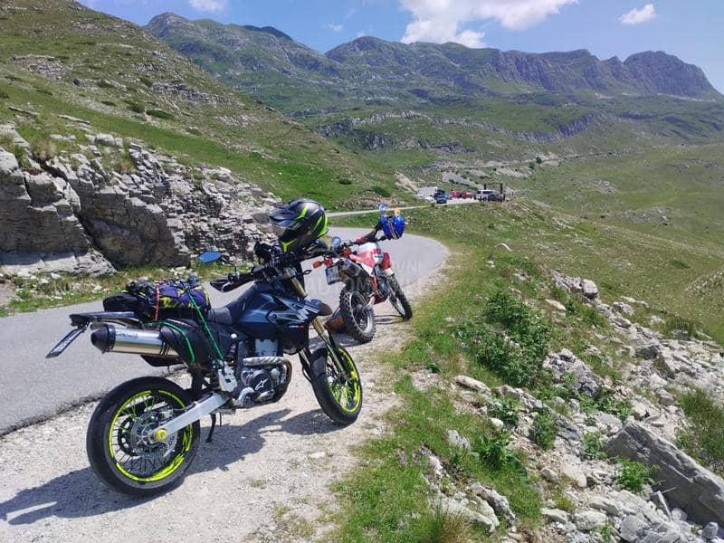 Suzuki DRZ400SM