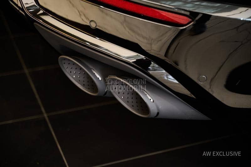 Lamborghini Urus SE V8 NEW