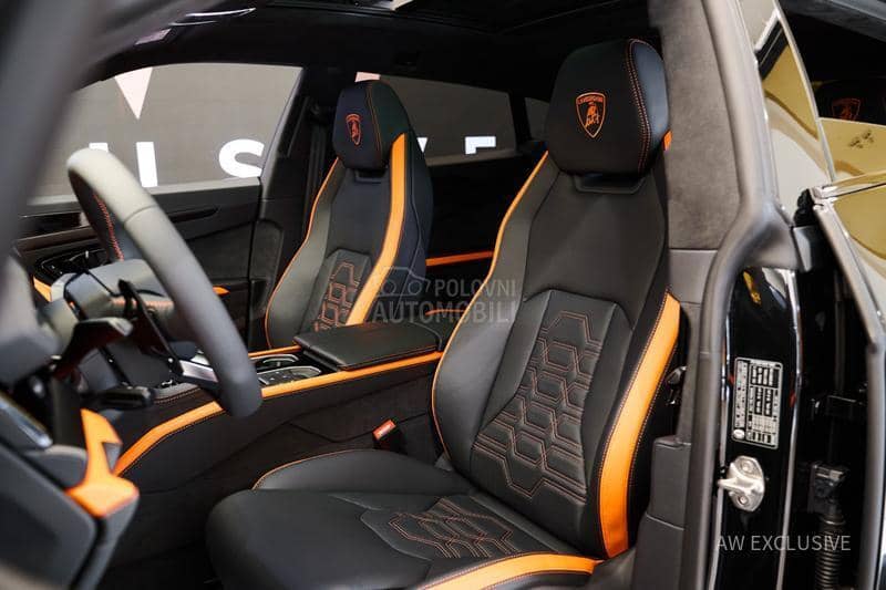 Lamborghini Urus SE V8 NEW