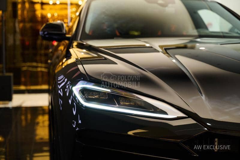 Lamborghini Urus SE V8 NEW