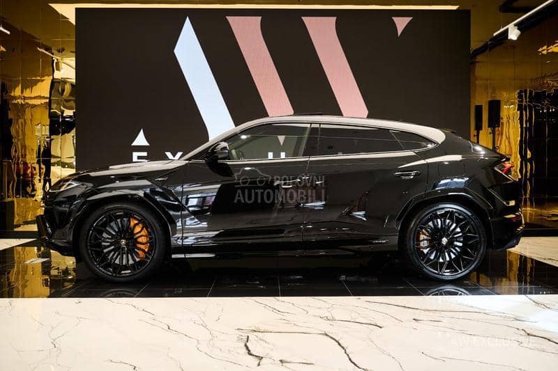 Lamborghini Urus SE V8 NEW
