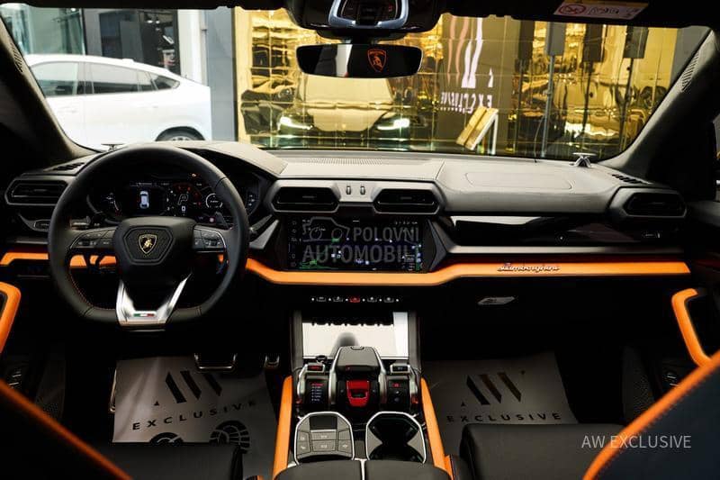 Lamborghini Urus SE V8 NEW