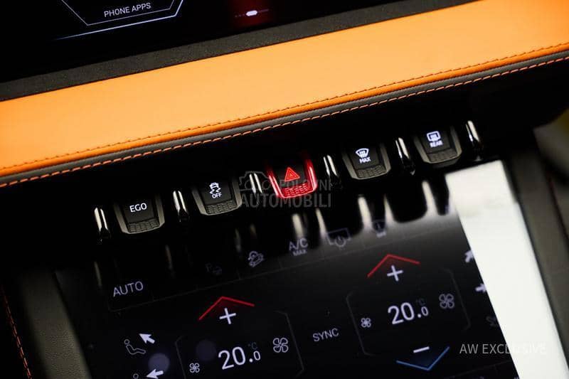 Lamborghini Urus SE V8 NEW