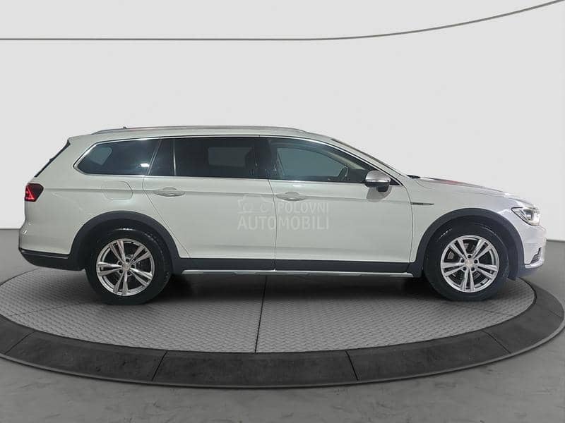 Volkswagen Passat B8 Alltrack T0P/4MotionDSG
