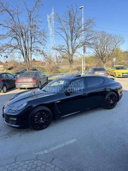Porsche Panamera 4.8i
