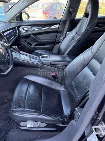 Porsche Panamera 4.8i