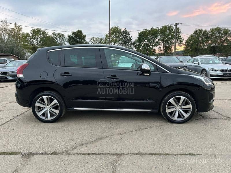Peugeot 3008 1.6HDI ALLURE N O V Peugeot 3008 1.6HDI ALLURE N O V